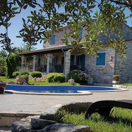 Villa Slivari Žminj Exteriör bild